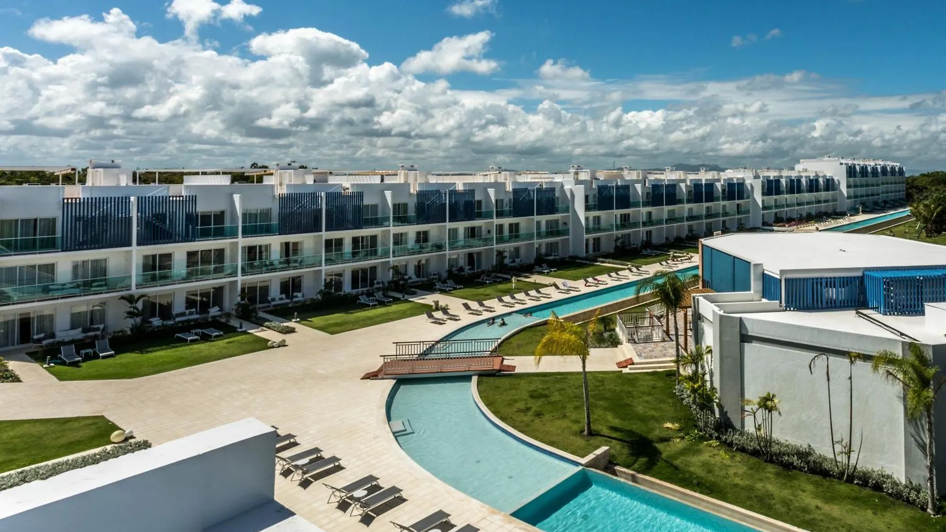 Cana Rock Condos location